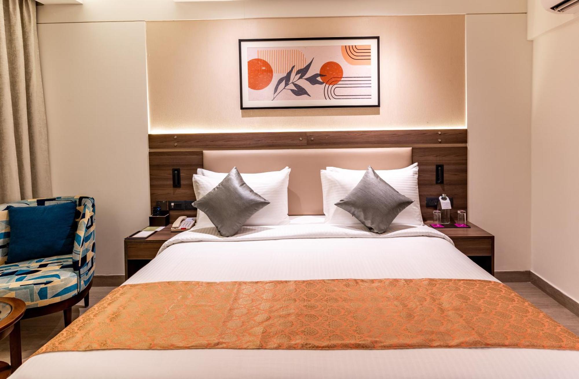 Regenta Inn Gurugram Gurgaon Exterior foto